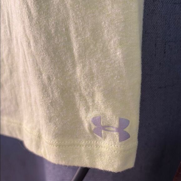Under Armour Yellow and Gray Sleeveless Tank Top - Picture 3 of 7